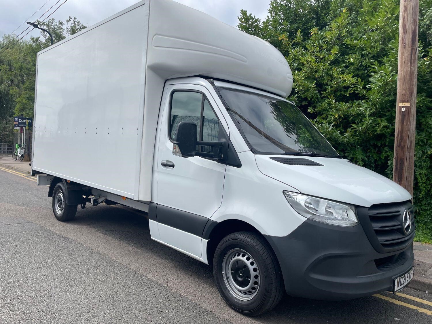 Mercedes-Benz Sprinter Listing Image