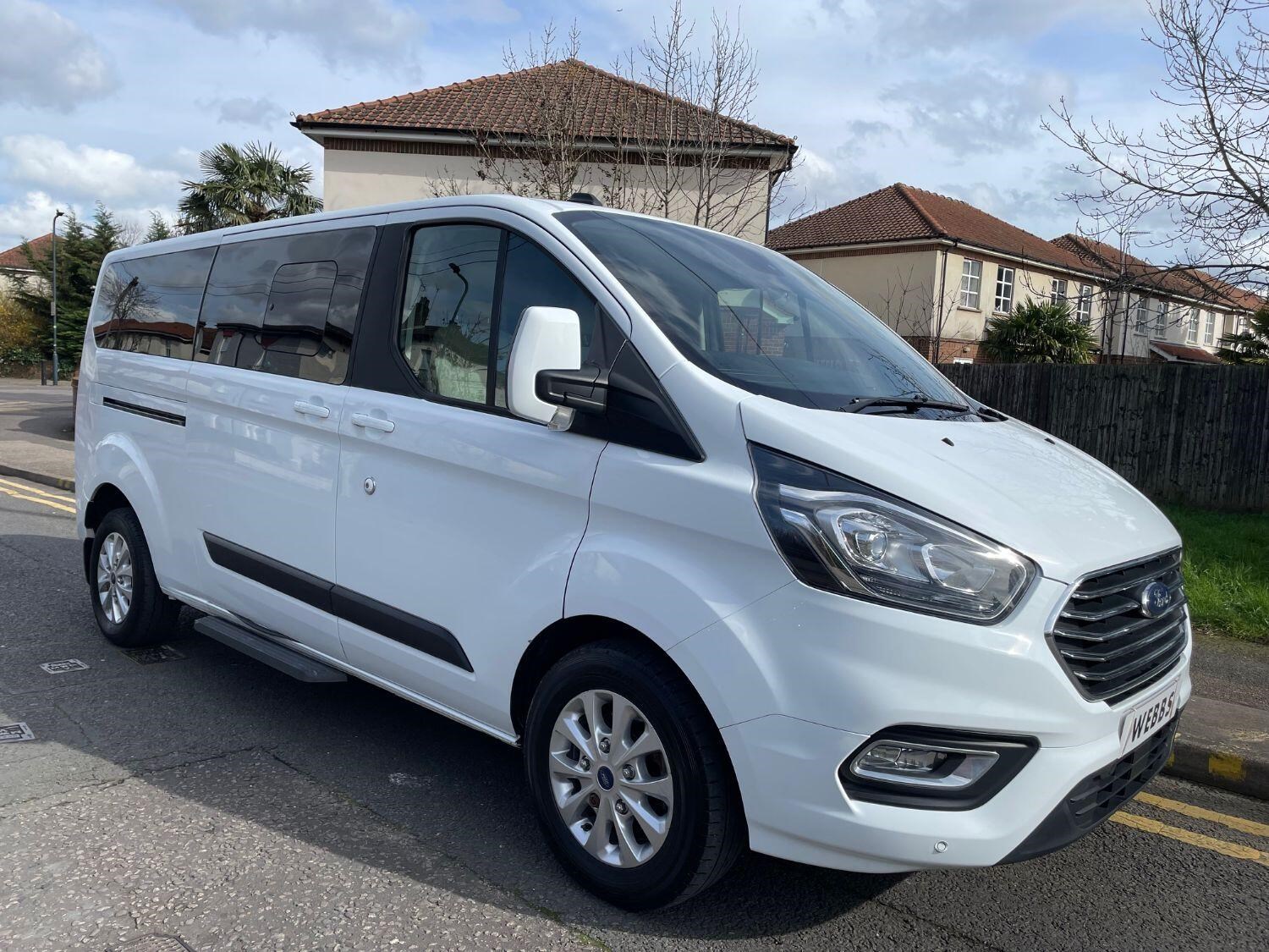 Ford Tourneo Custom Listing Image