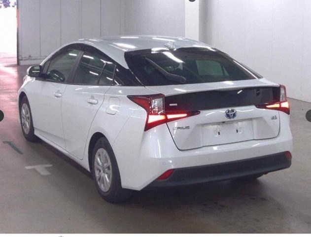 Toyota Prius Listing Image