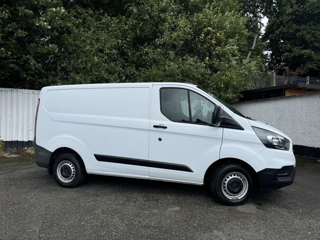 Ford Transit Custom Listing Image