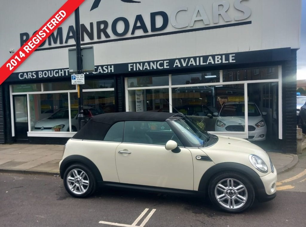 MINI Convertible Listing Image