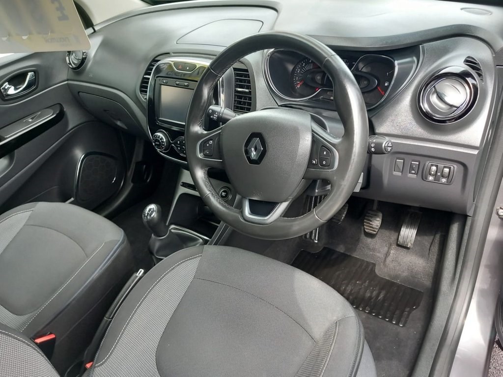 Renault Captur Listing Image