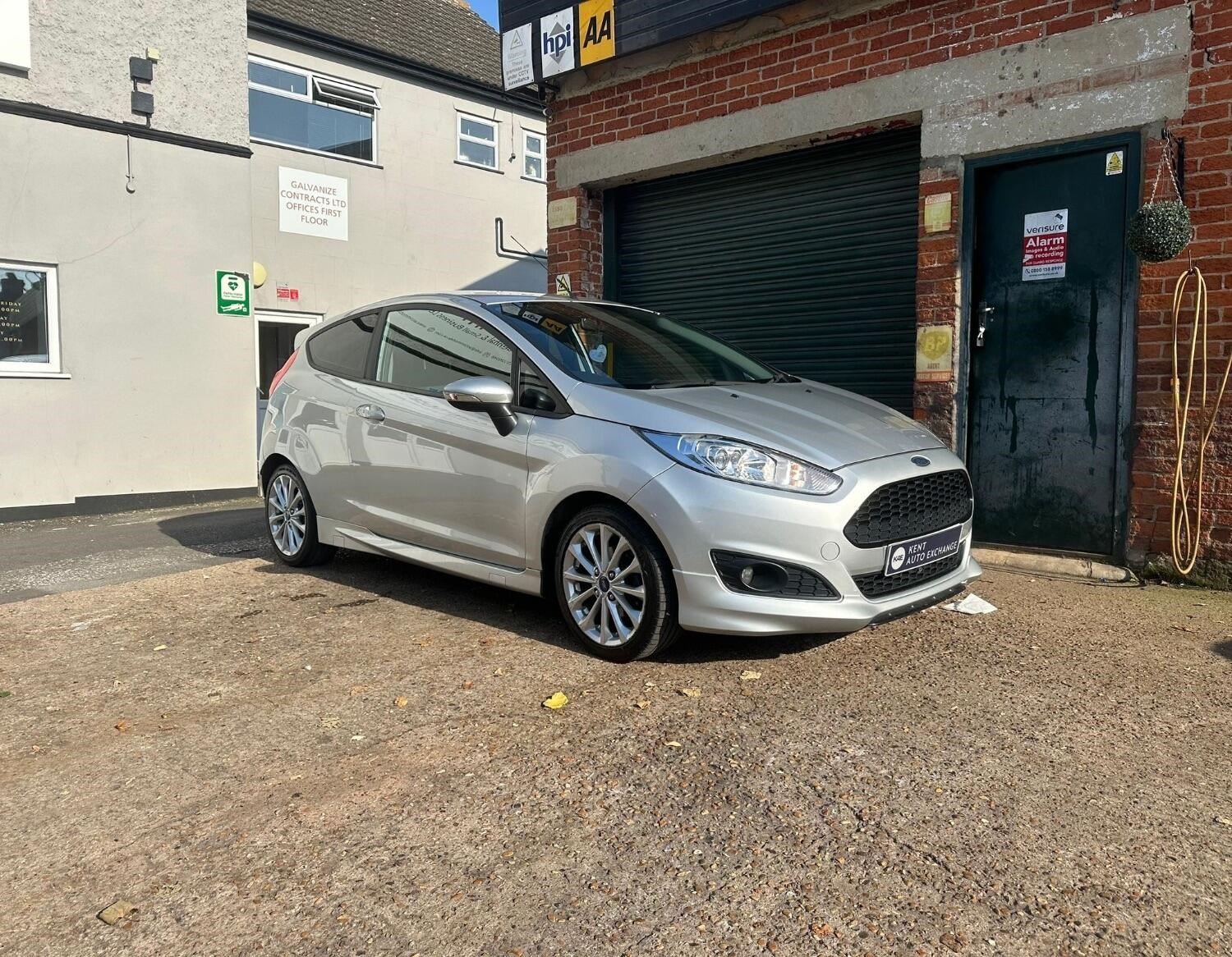 Ford Fiesta Listing Image