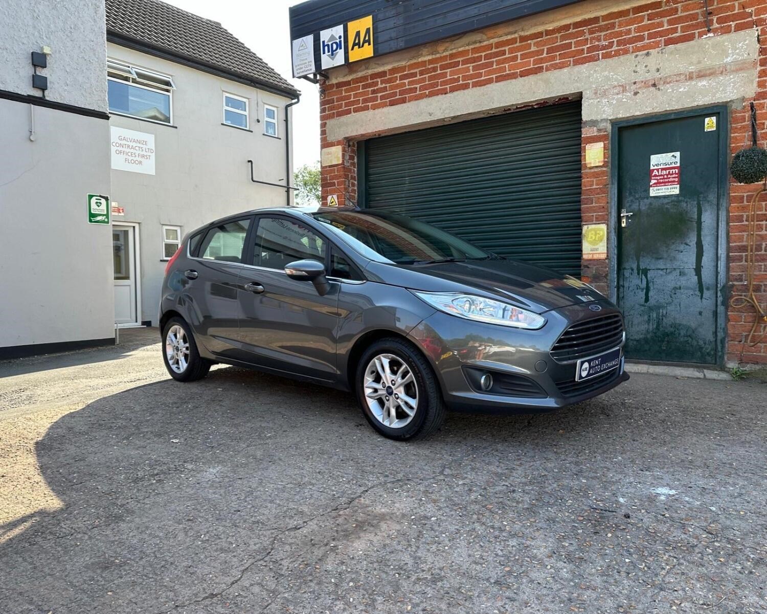 Ford Fiesta Listing Image