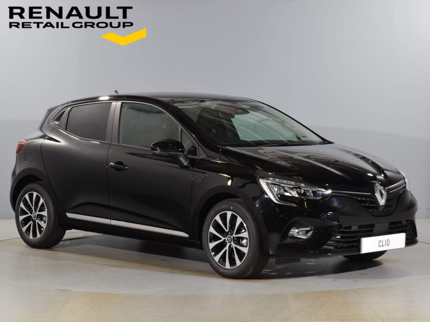 Renault Clio Listing Image