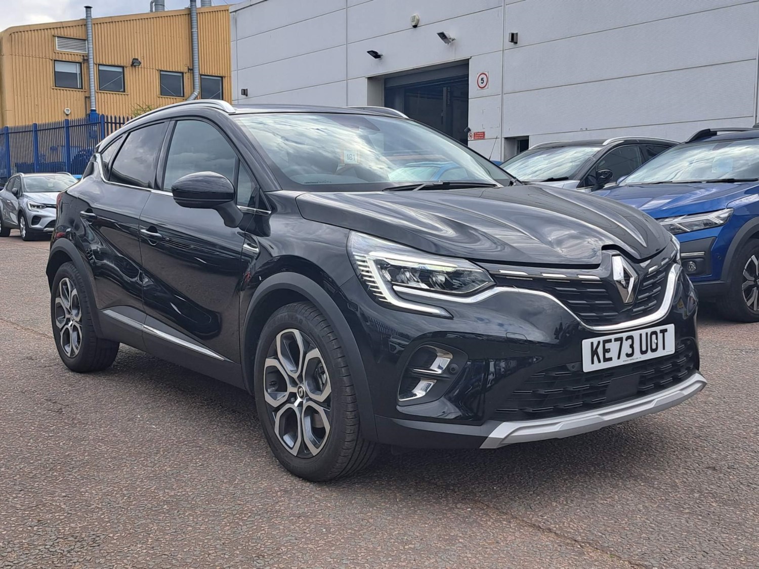 Renault Captur Listing Image