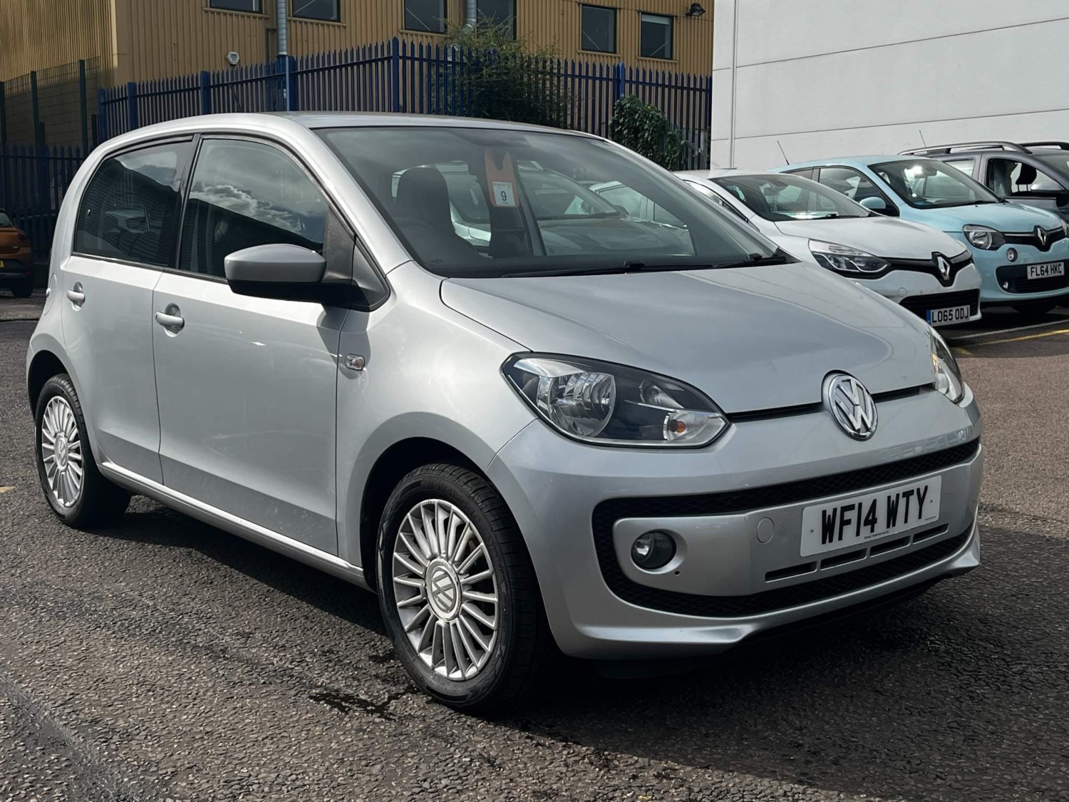 Volkswagen up! Listing Image