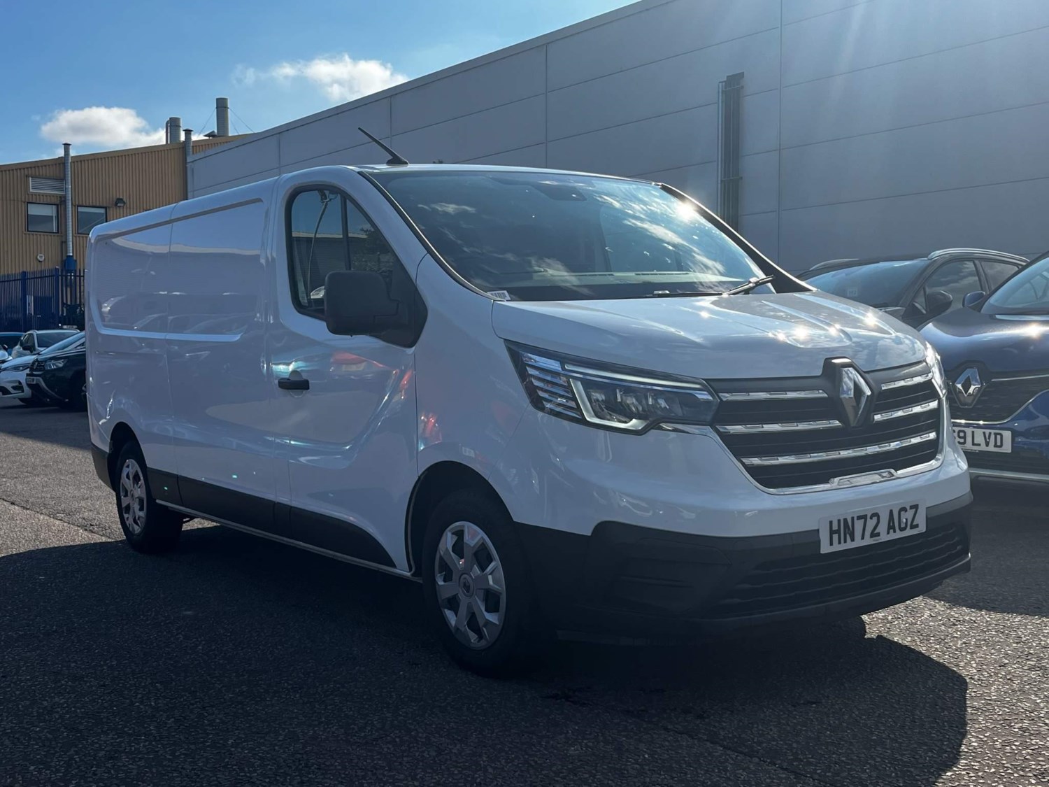 Renault Trafic Listing Image