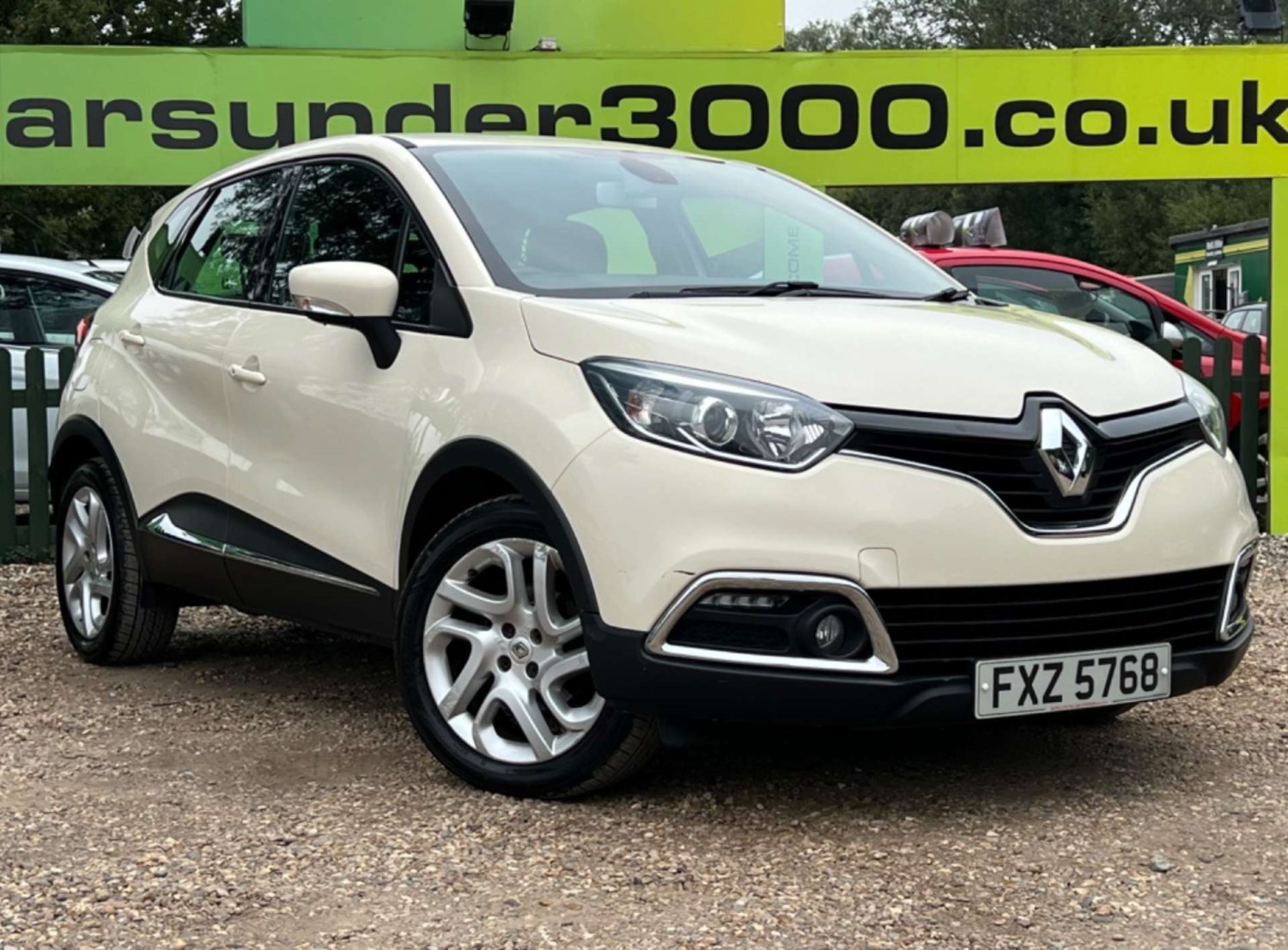 Renault Captur Listing Image