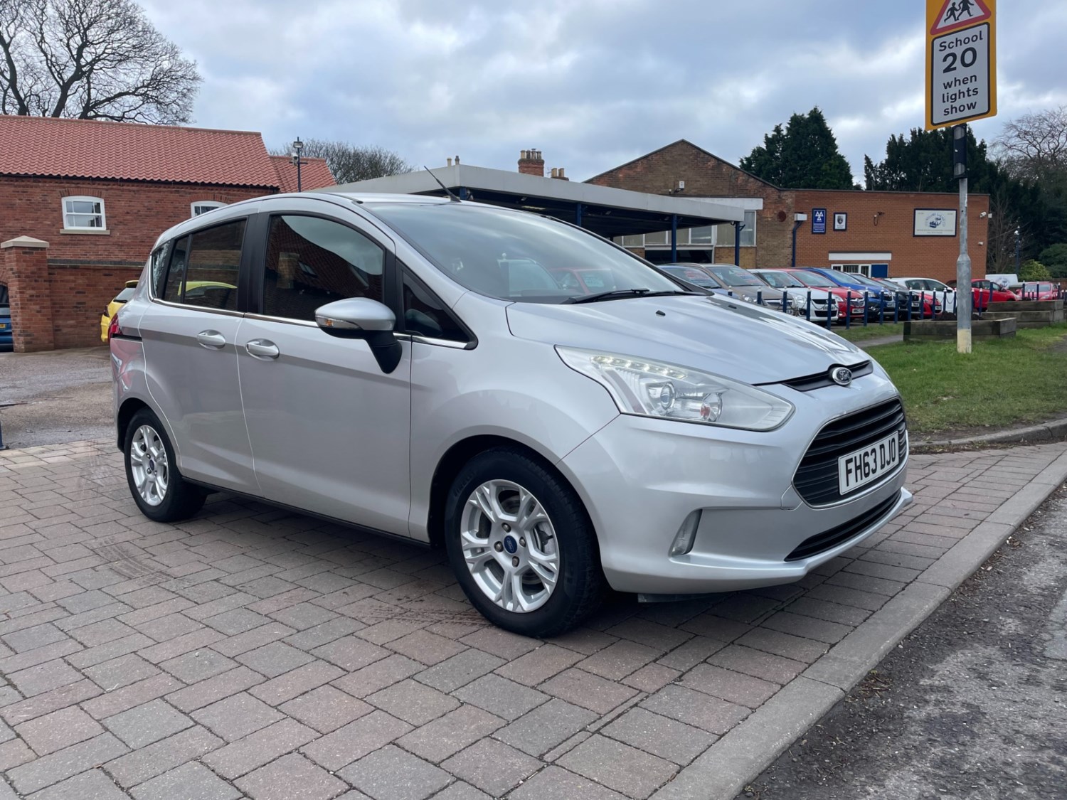 Ford B-Max Listing Image