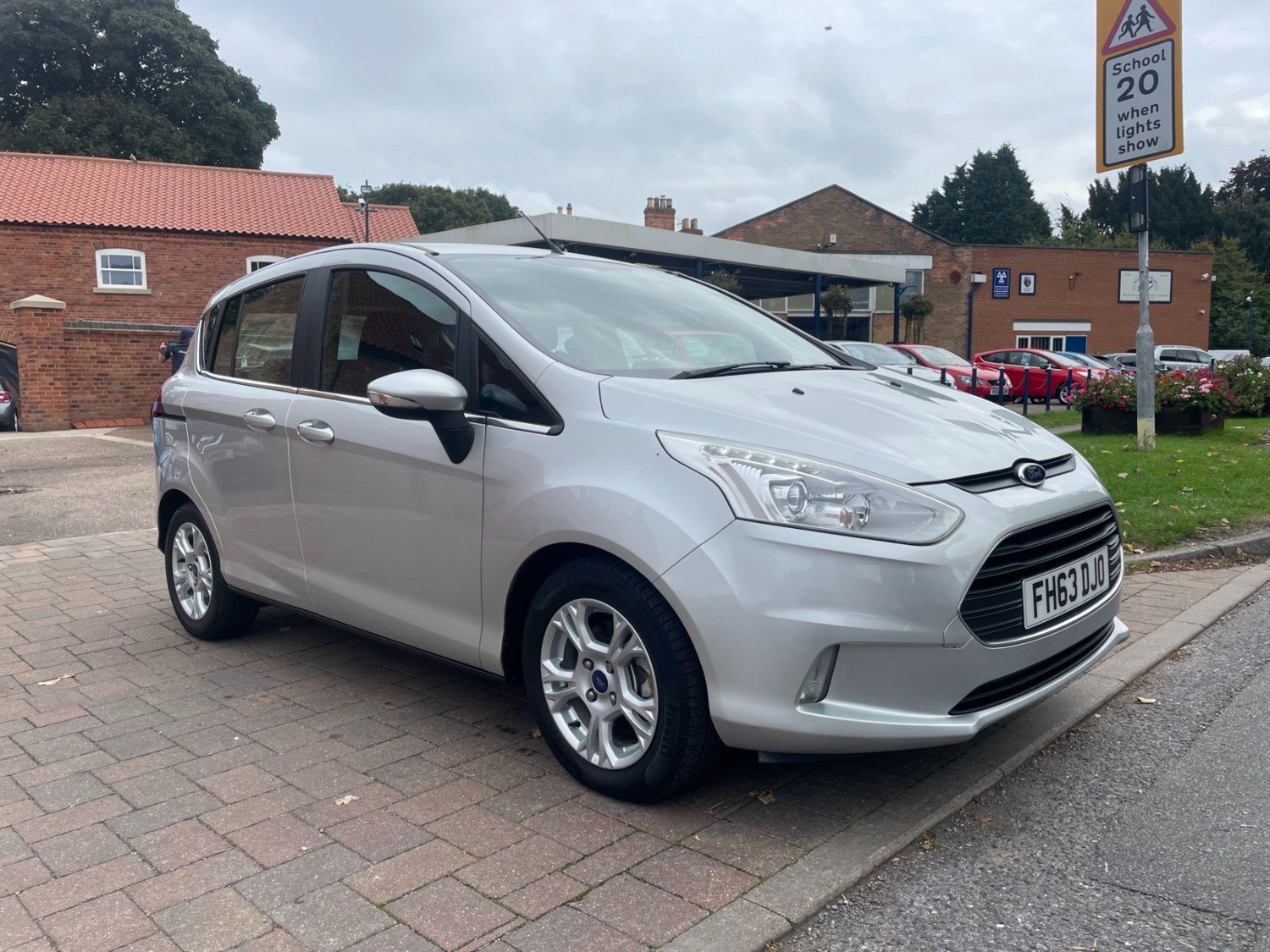 Ford B-Max Listing Image