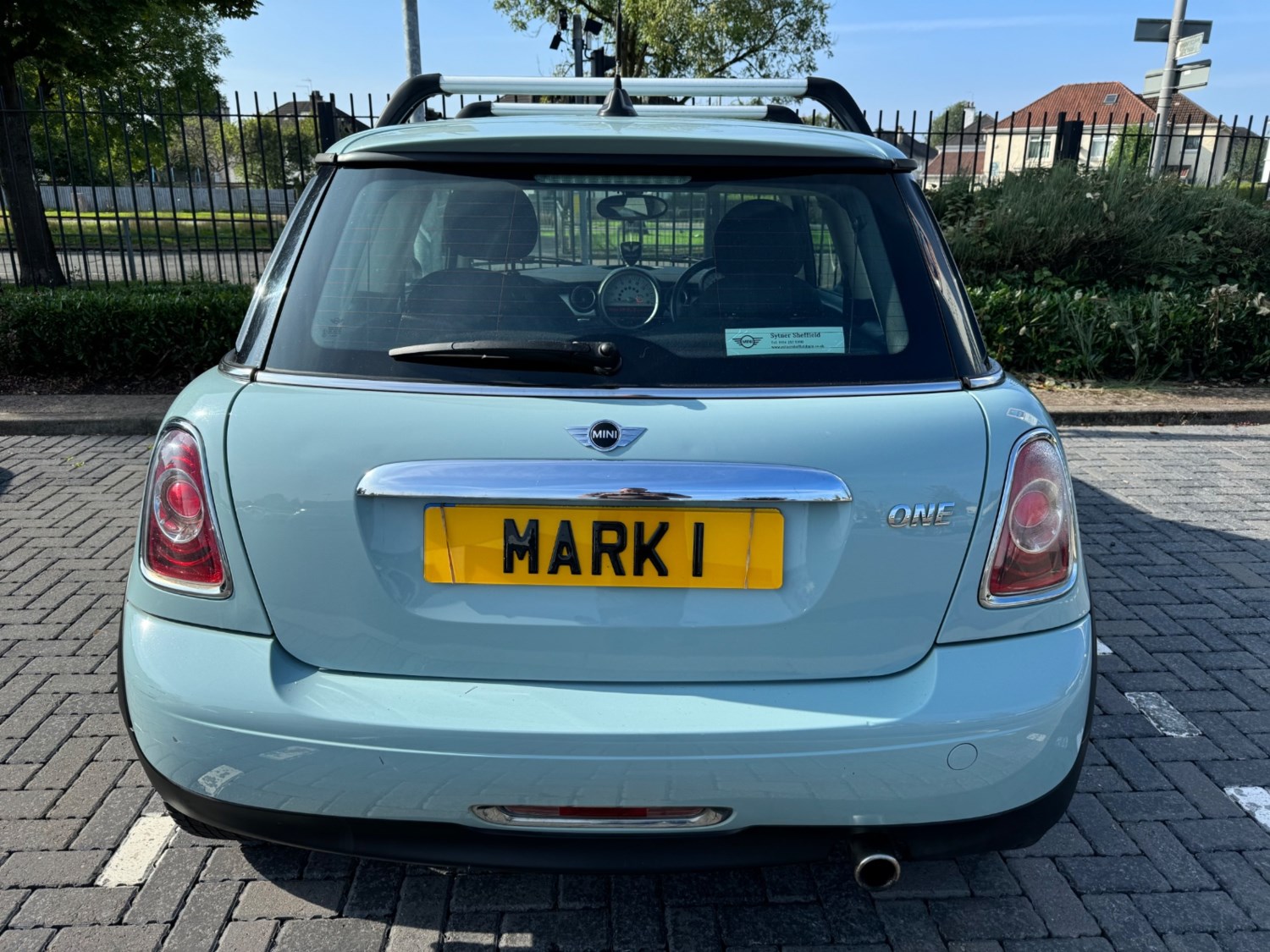 MINI Hatch Listing Image