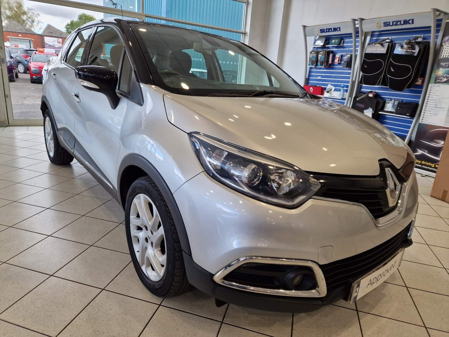 Renault Captur Listing Image