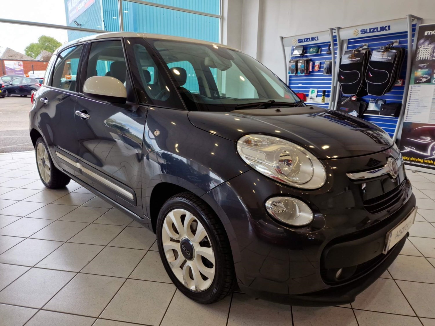 Fiat 500L Listing Image