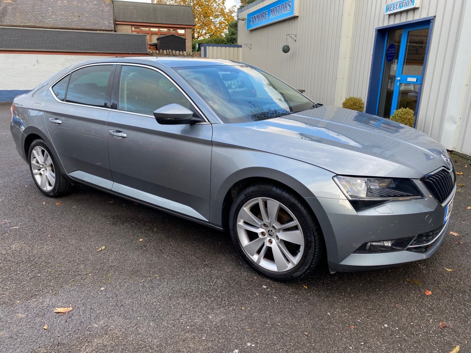 Skoda Superb Listing Image