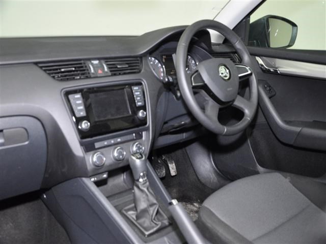 Skoda Octavia Listing Image