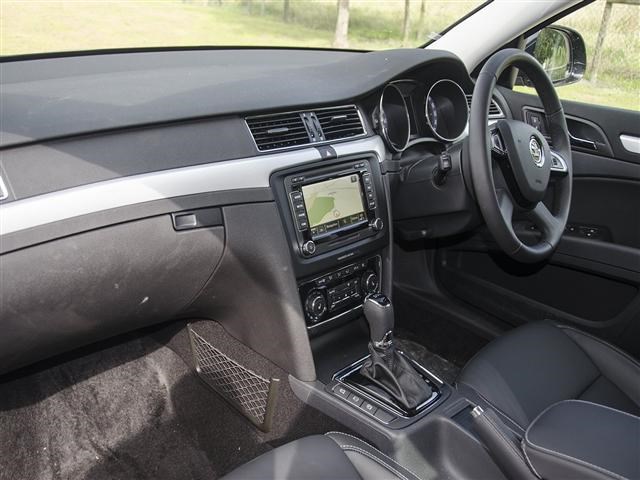 Skoda Superb Listing Image