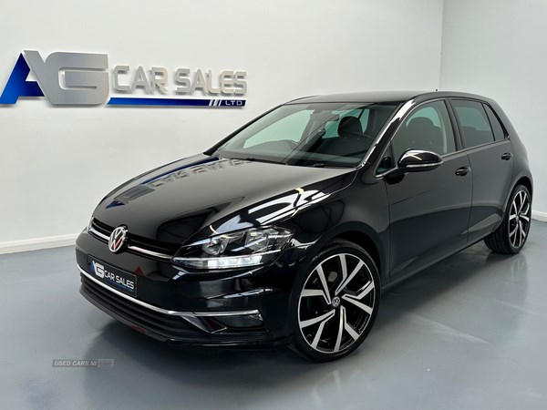 Volkswagen Golf Listing Image