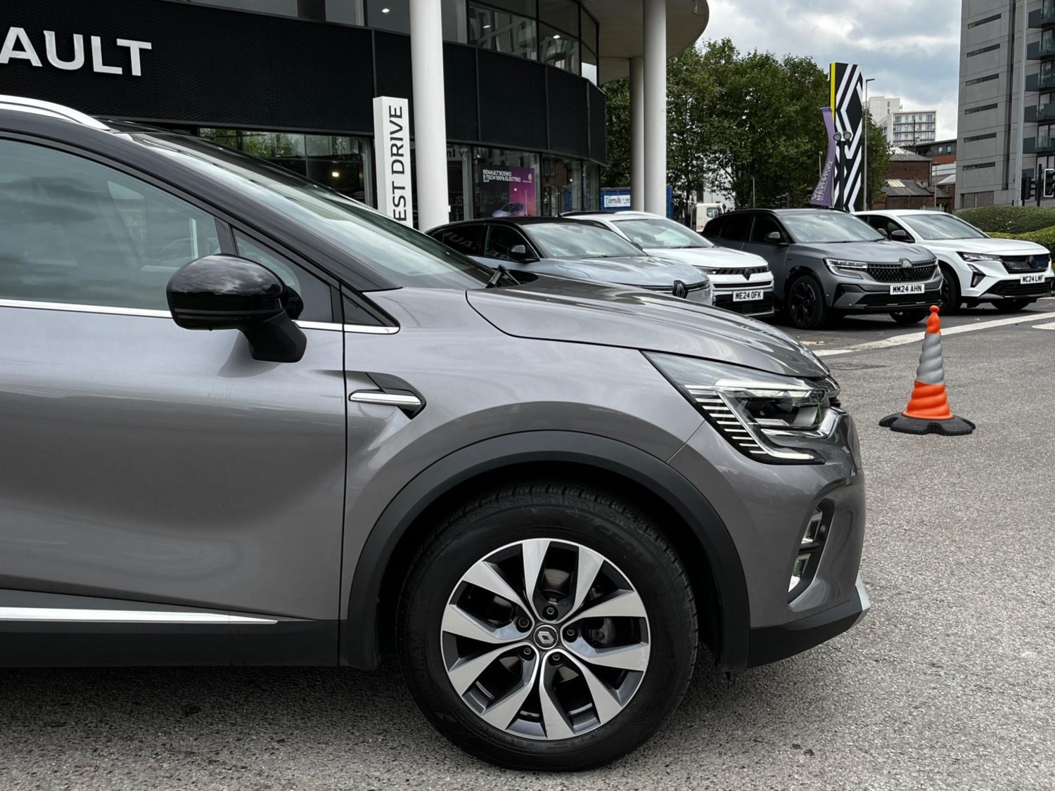 Renault Captur Listing Image