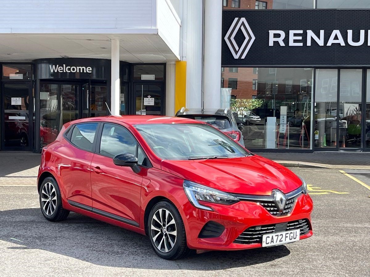 Renault Clio Listing Image