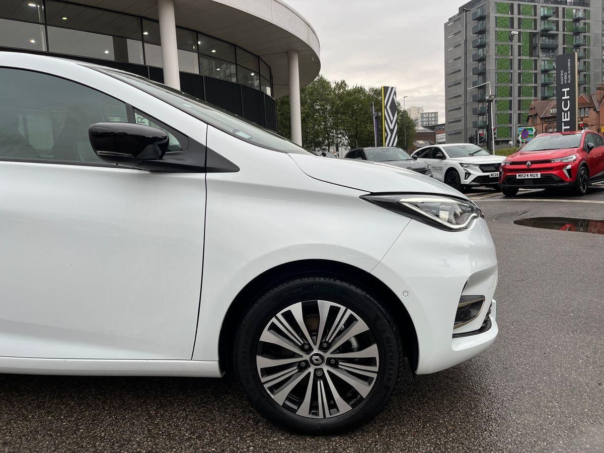 Renault Zoe Listing Image