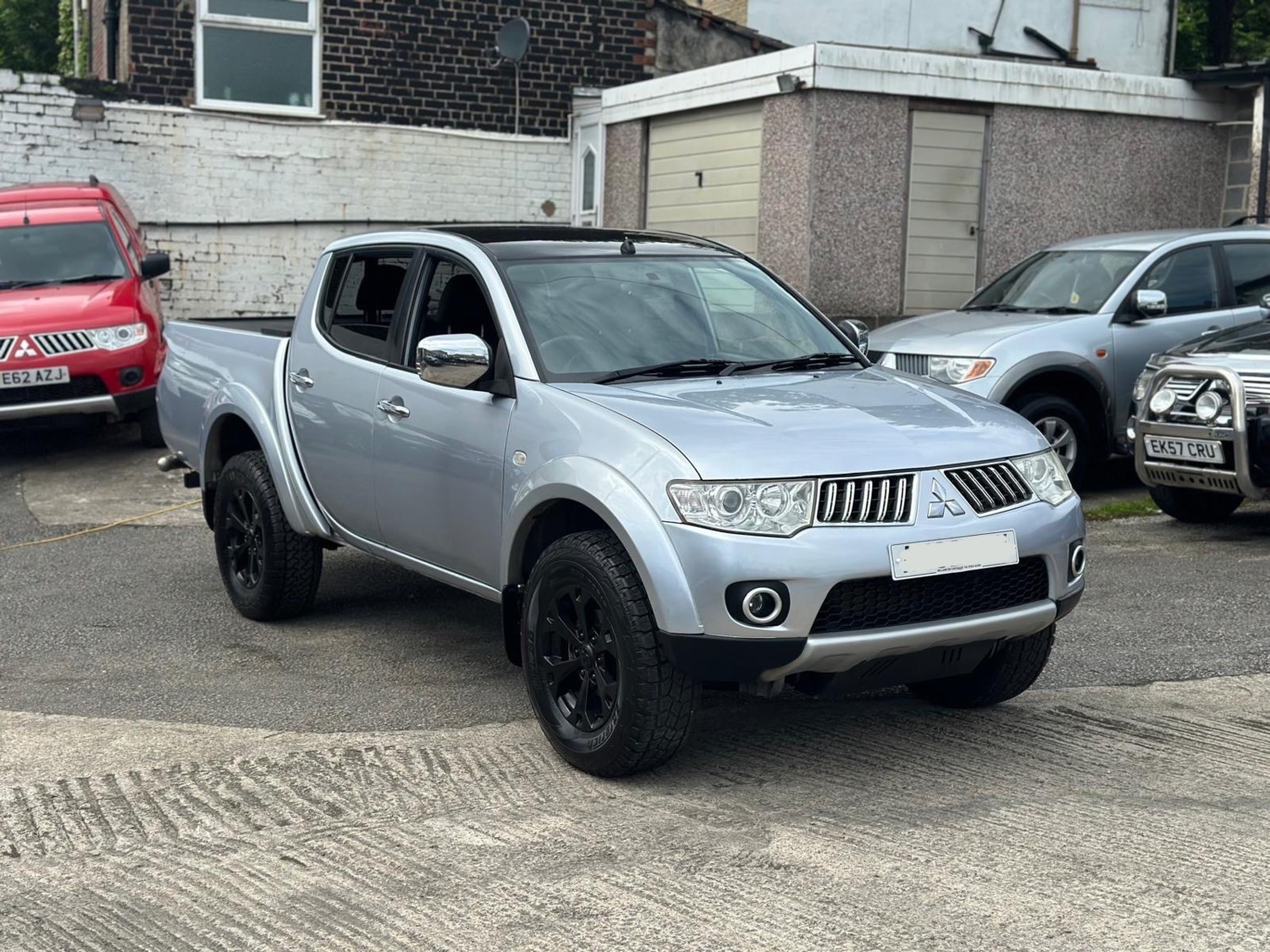 Mitsubishi L200 Listing Image