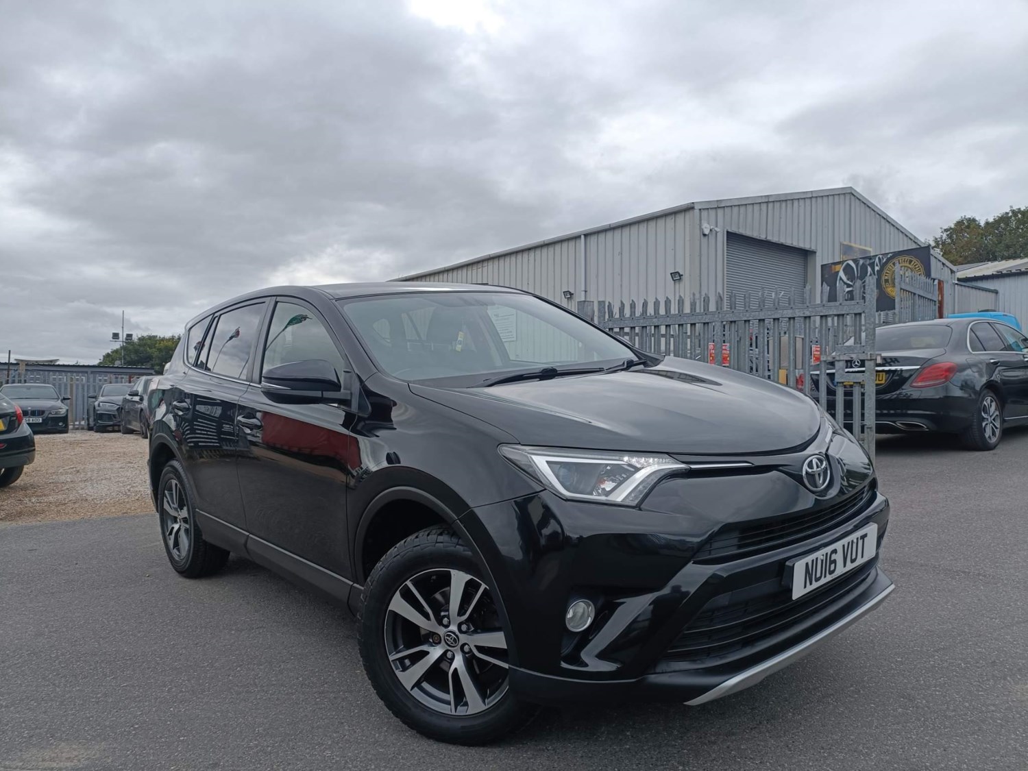 Toyota RAV4 Listing Image