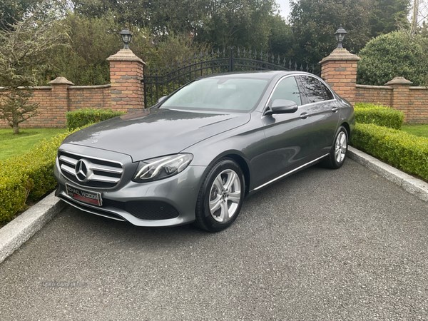 Mercedes-Benz E-Class Listing Image