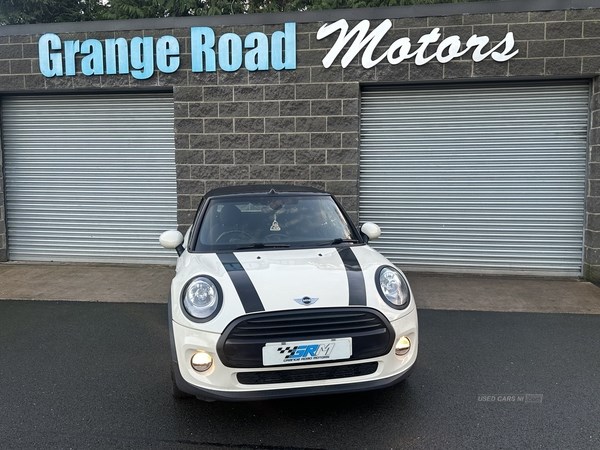 MINI Convertible Listing Image