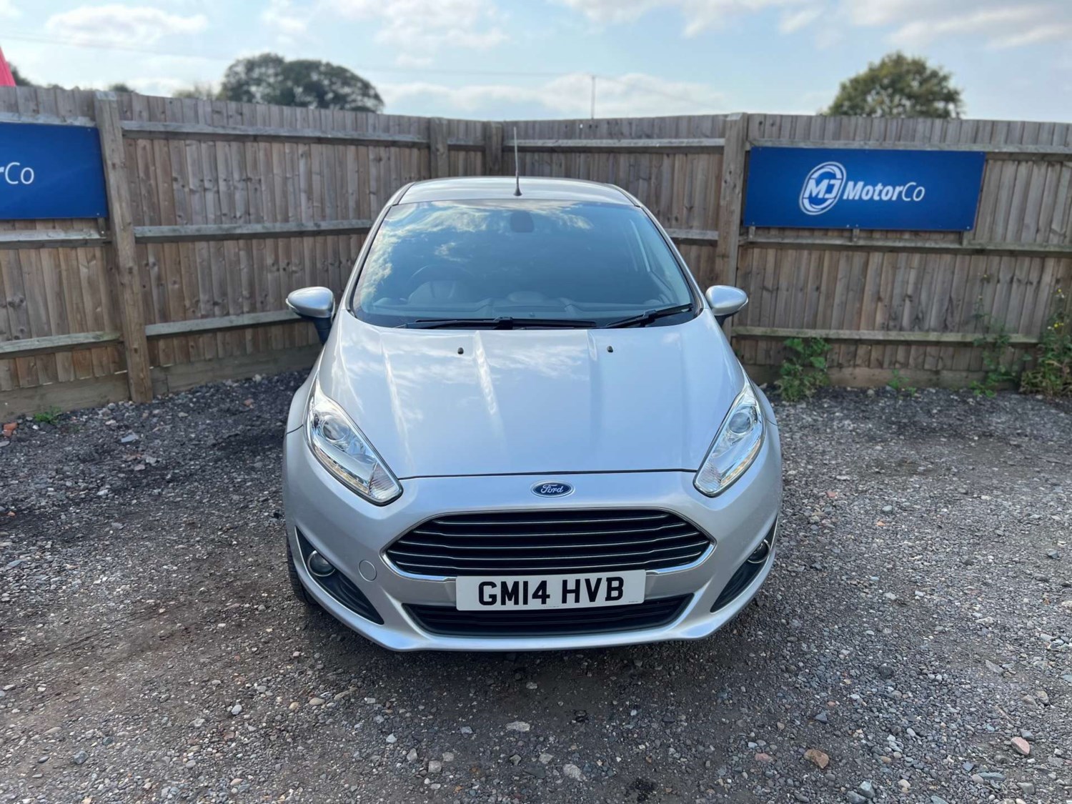 Ford Fiesta Listing Image