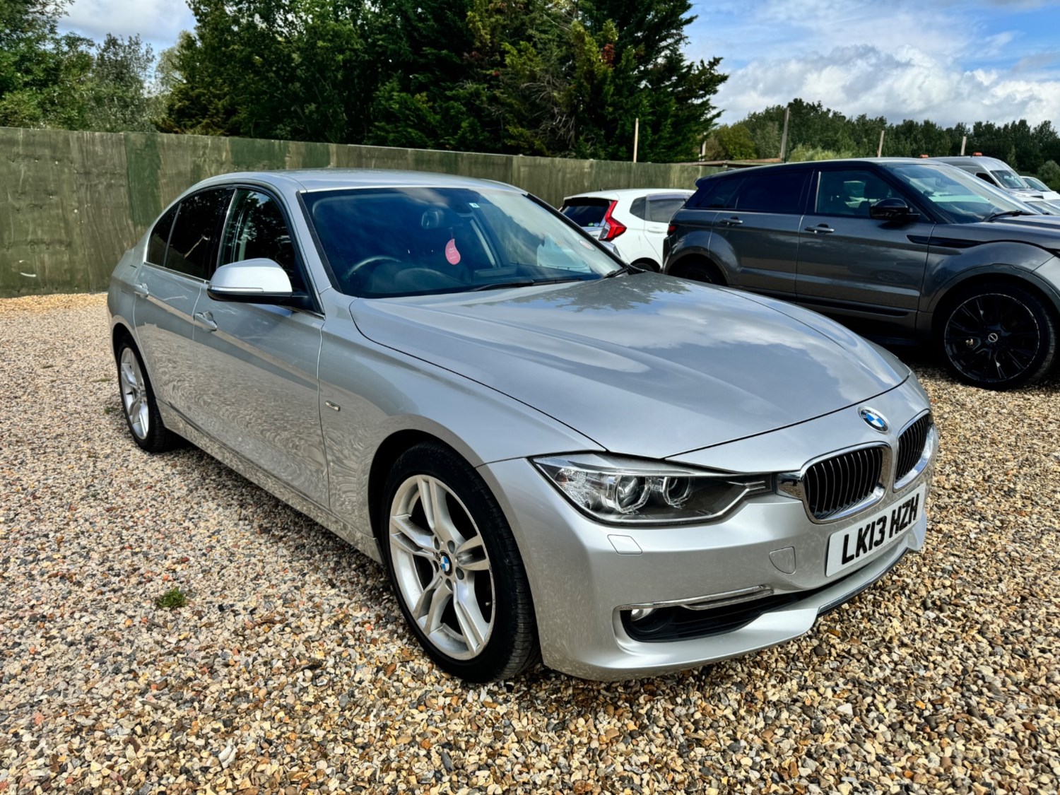 BMW 3 Series Listing Image