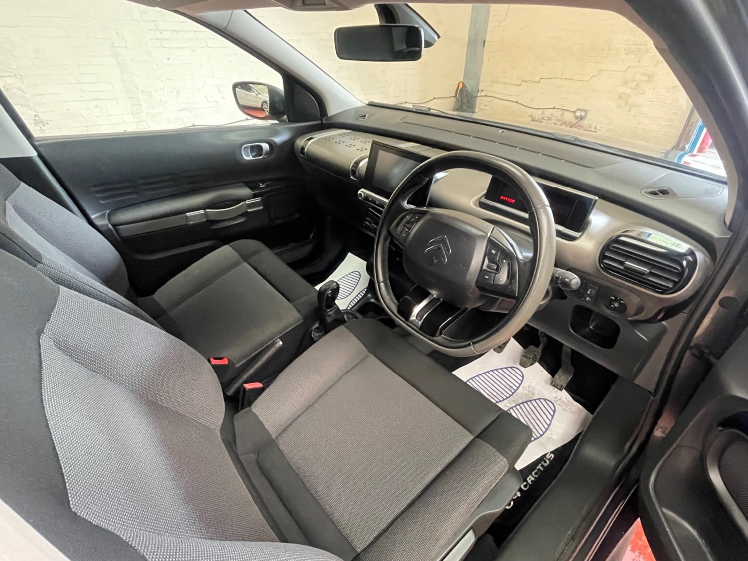 Citroen C4 Cactus Listing Image