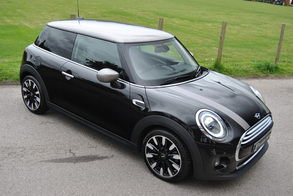 MINI Hatch Listing Image