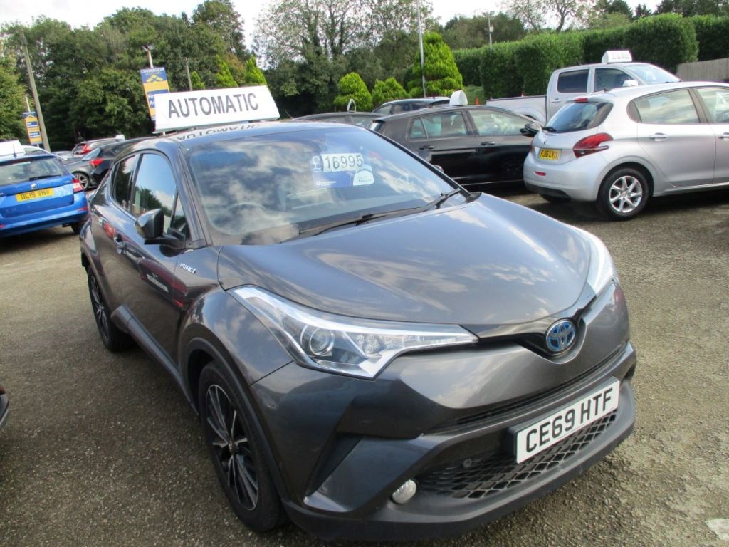 Toyota C-HR Listing Image