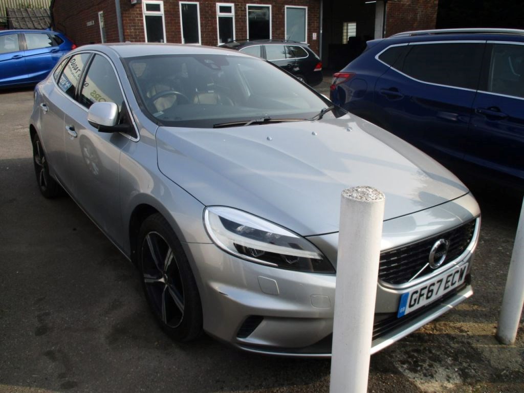 Volvo V40 Listing Image