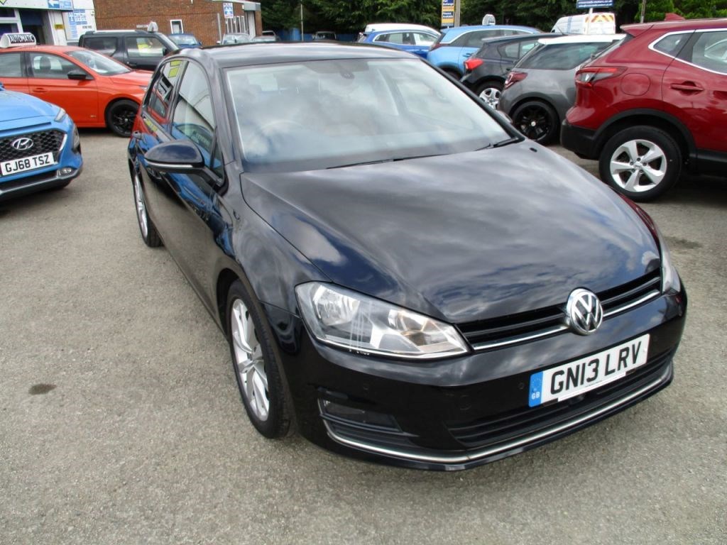 Volkswagen Golf Listing Image