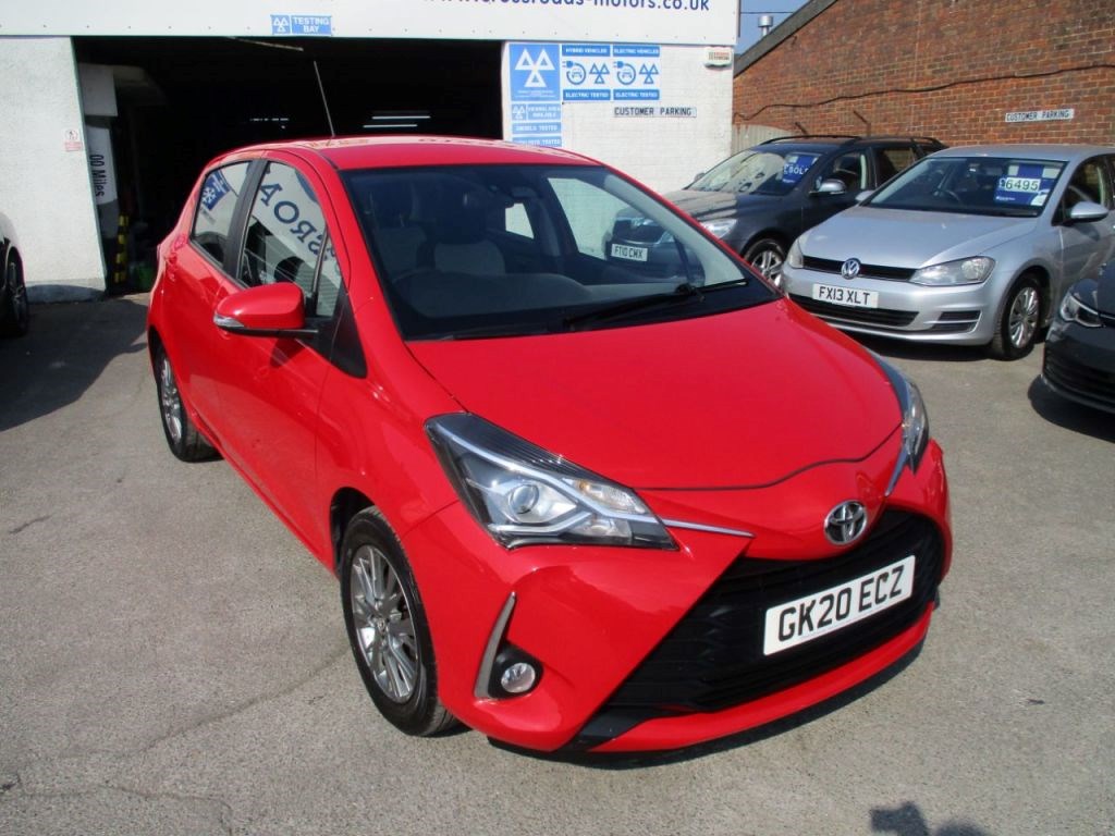 Toyota Yaris Listing Image