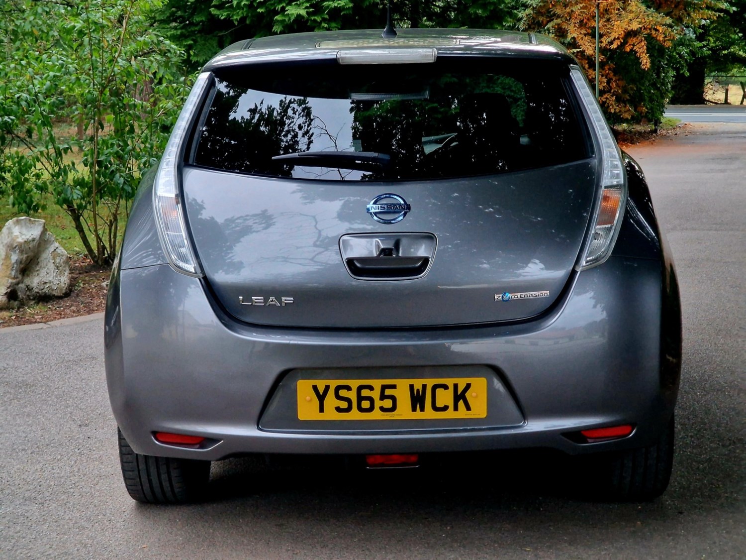 Nissan Leaf Listing Image