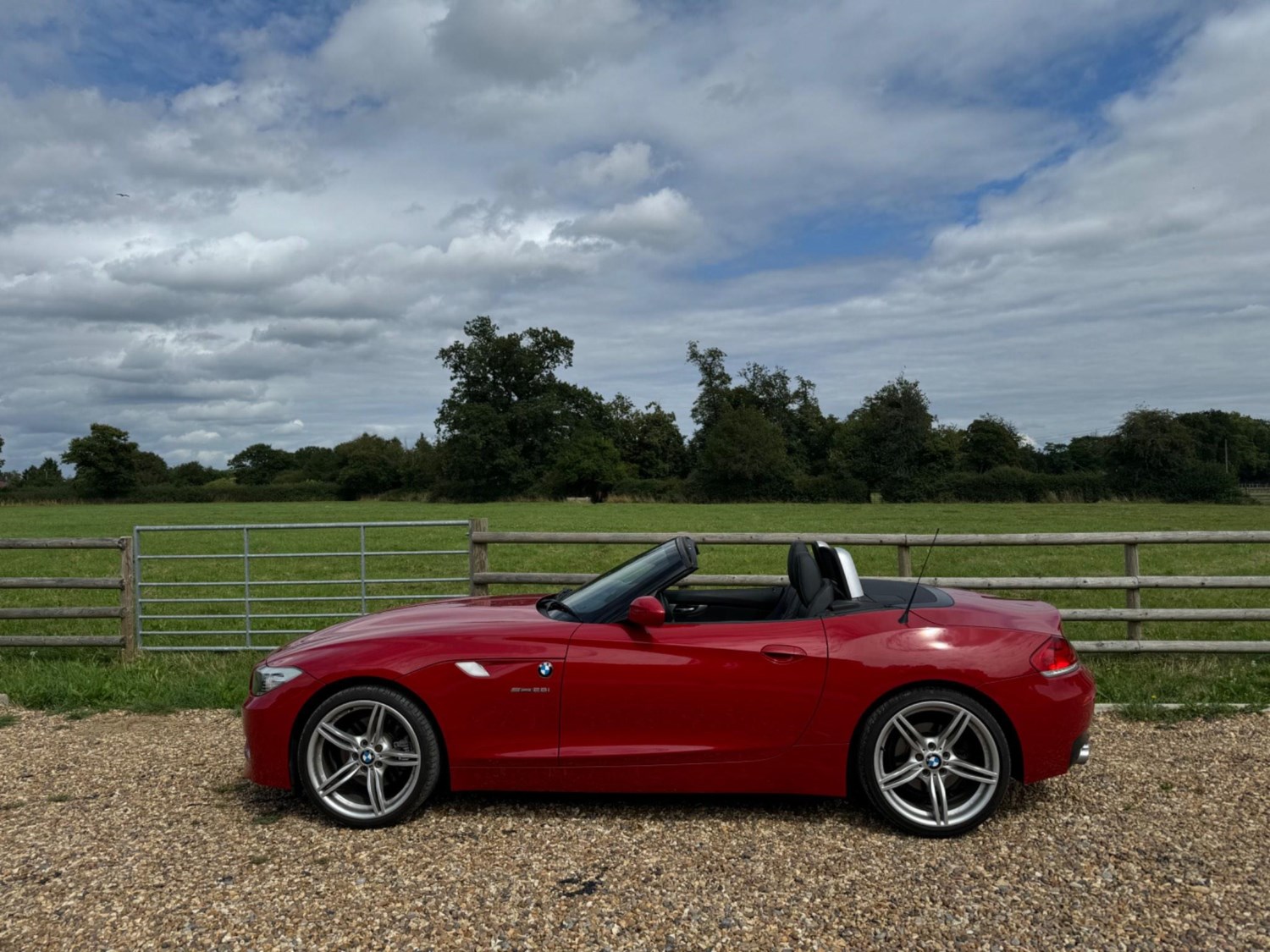 BMW Z4 Listing Image