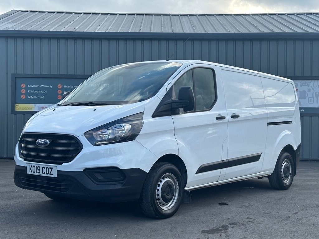 Ford Transit Custom Listing Image