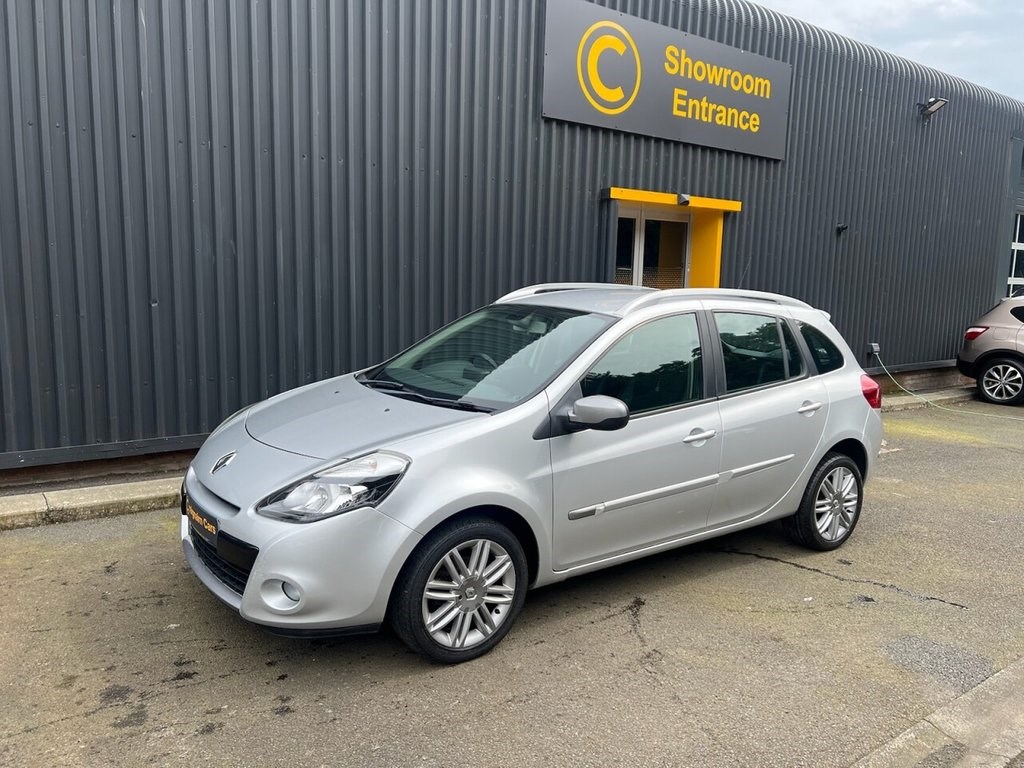 Renault Clio Listing Image