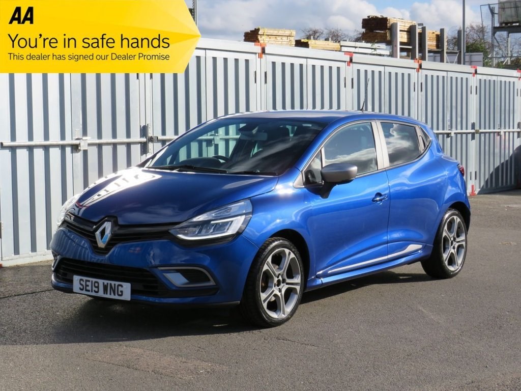 Renault Clio Listing Image