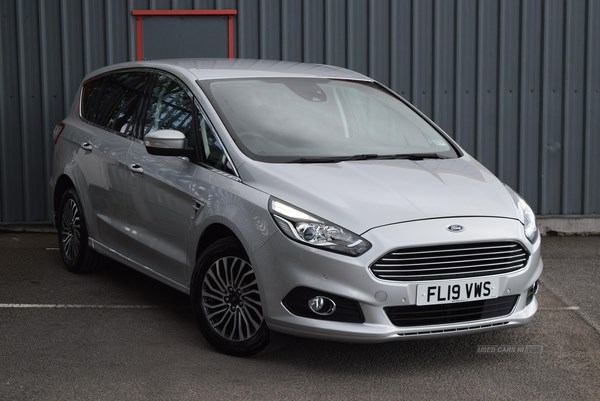 Ford S-Max Listing Image