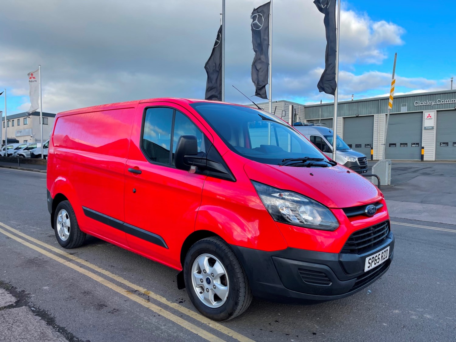 Ford Transit Custom Listing Image