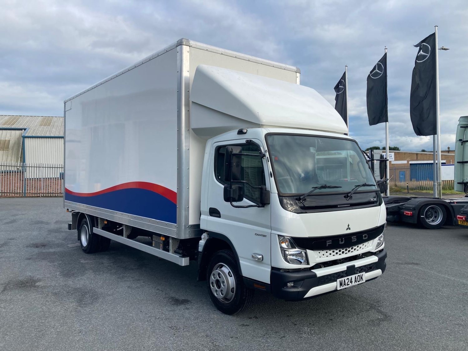 Mitsubishi Canter Listing Image