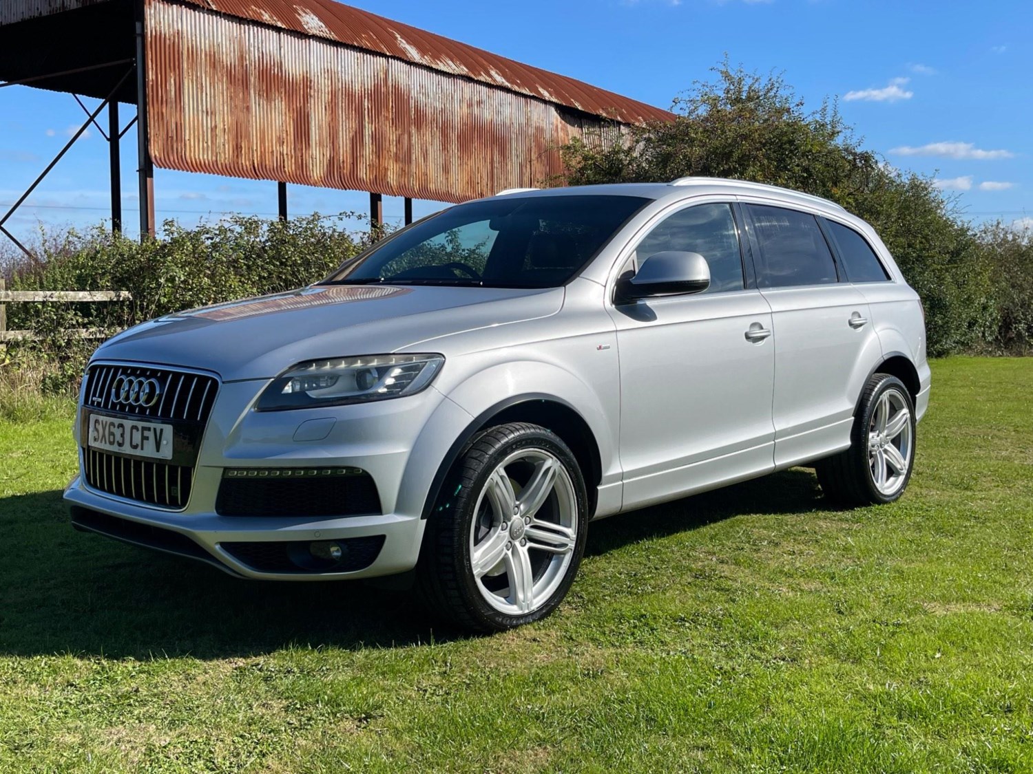 Audi Q7 Listing Image