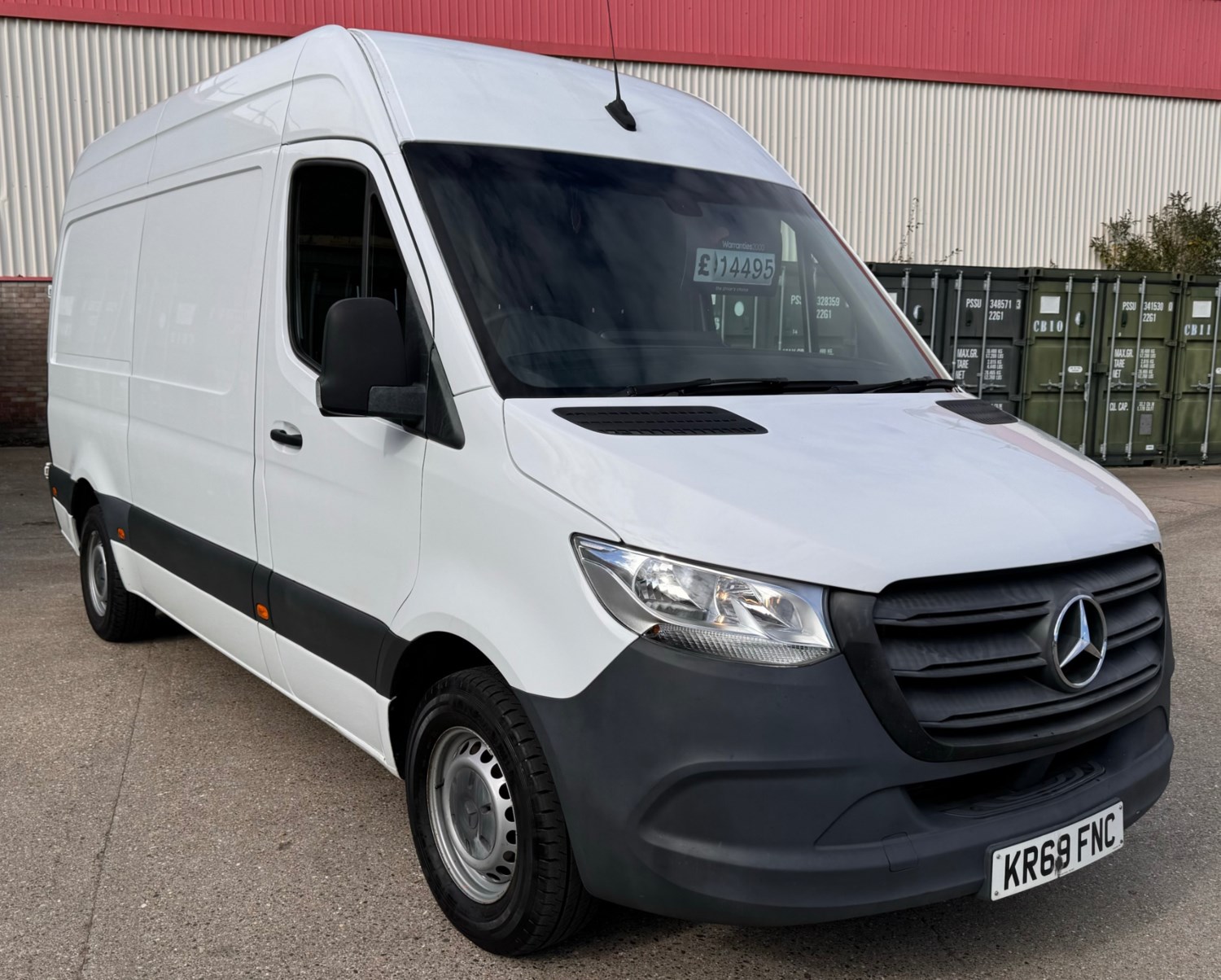 Mercedes-Benz Sprinter Listing Image