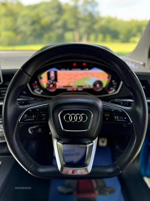 Audi Q5 Listing Image