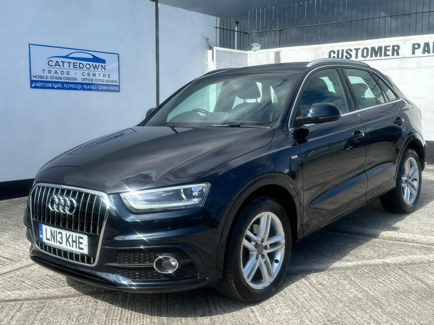 Audi Q3 Listing Image