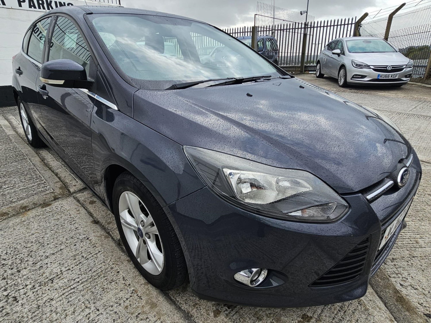 Ford Focus Listing Image